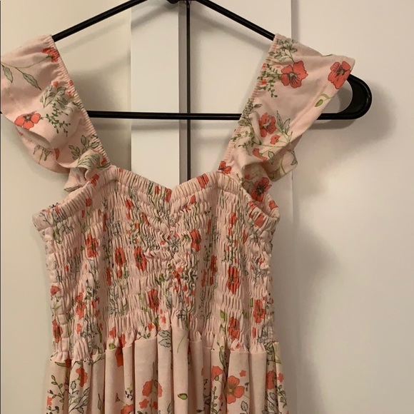 MOVING SALE: Adorable Maxi Dress - Picture 2 of 4